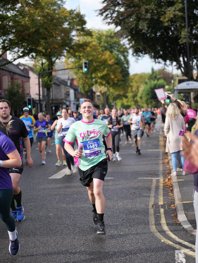 St-Luke's-Sheffield-10K-2025-Resized-201eb763364-5a82-4ebd-b9c9-693da037121e.jpg