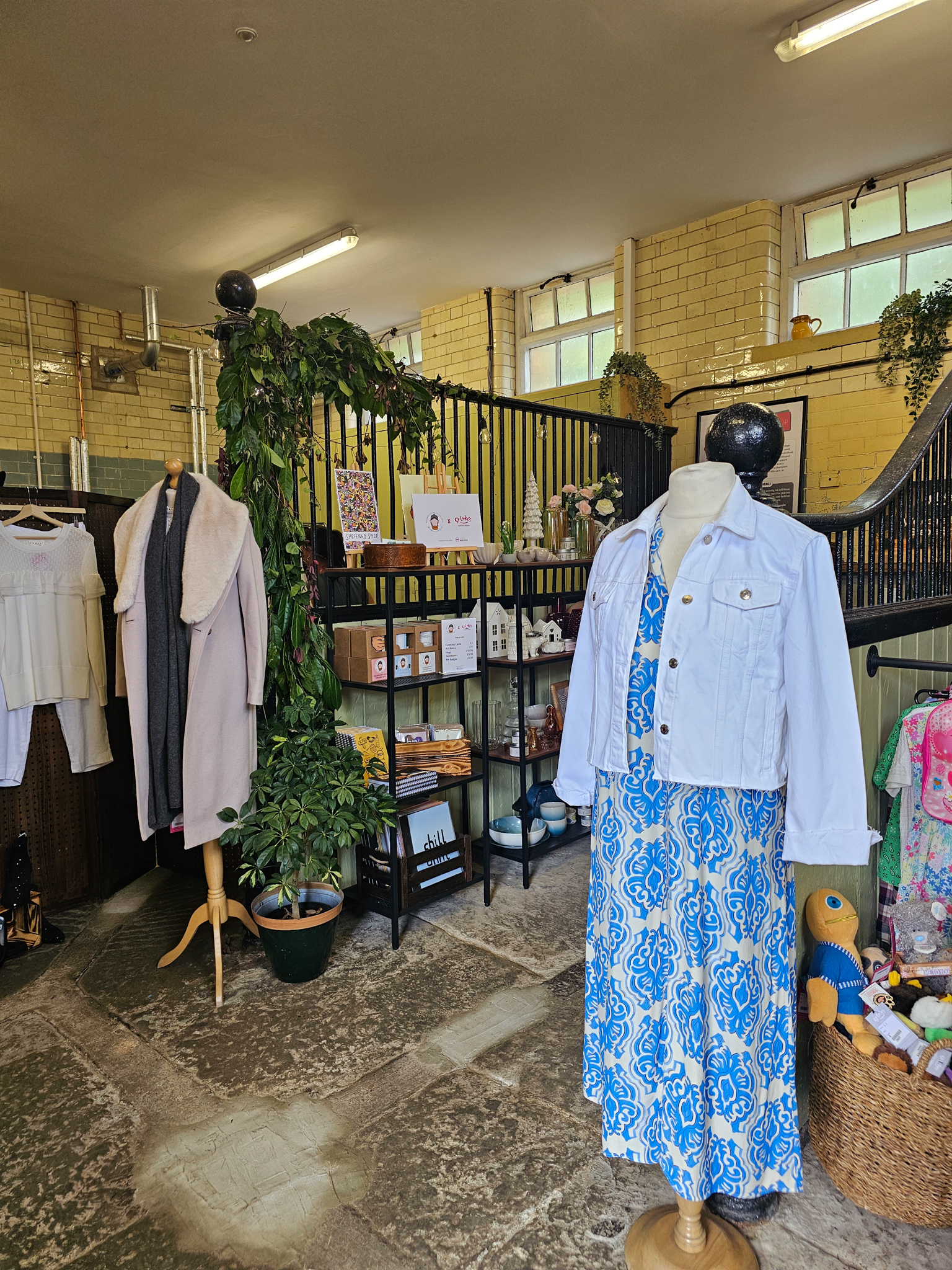 St-Luke's-Summer-Fayre-2025-04cd1a992f-9b3c-4279-bed9-dec7788a937b.jpg