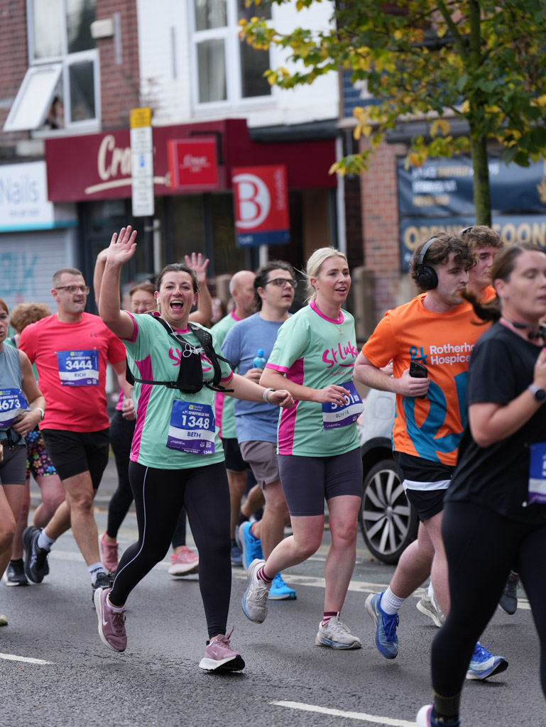 St-Luke's-Sheffield-10K-2025-Resized-29043eae62b-84ed-4aa6-a31b-50c10d538037.jpg