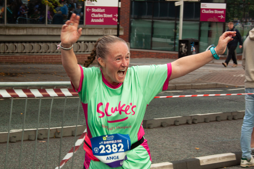 St-Luke's-Sheffield-10K-2025-Resized-099100ab983-b01d-454d-8009-e6a681aaee4c.jpg