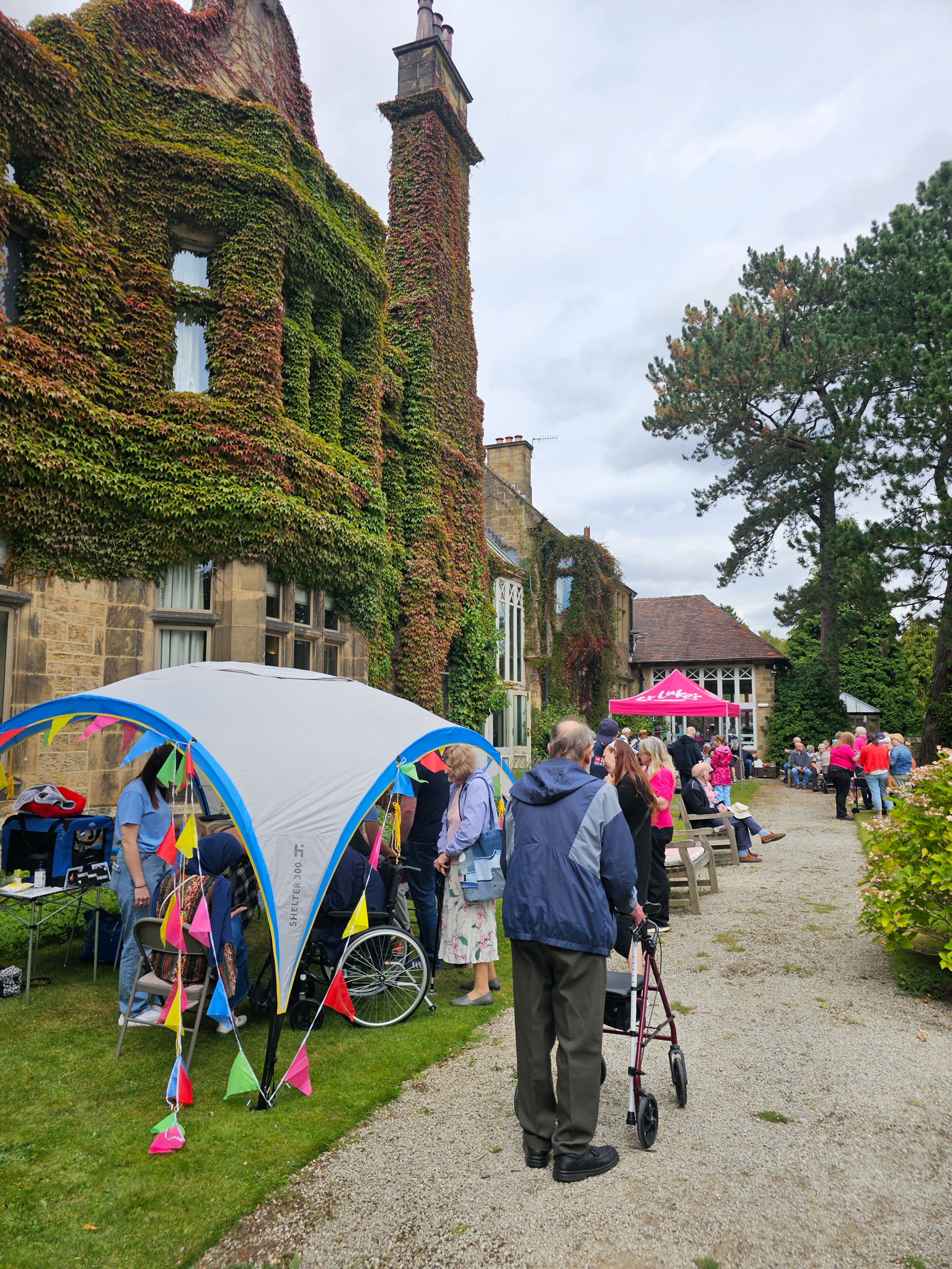 St-Luke's-Summer-Fayre-2025-706c35a5ad-91e3-475a-967d-6fd60fb52926.jpg