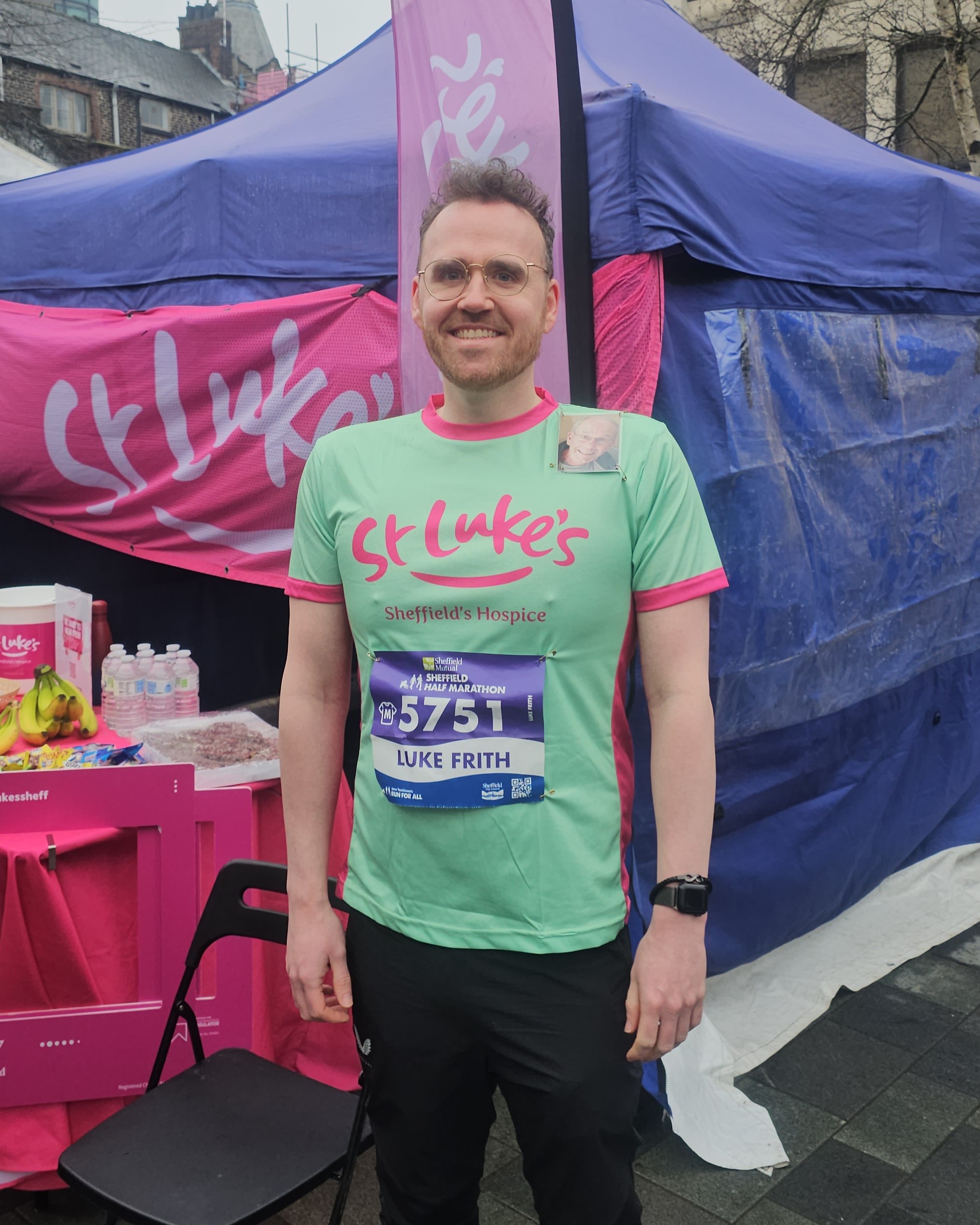 St-Lukes-Sheffield-Half-Marathon-2025-Comms-(23)aaac2136-f2df-407a-8684-6f519094a876.jpg