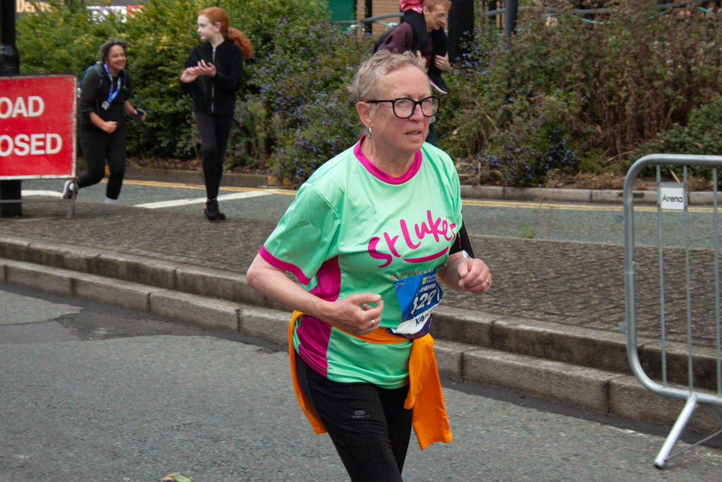 St-Luke's-Sheffield-10K-2025-Resized-10996793cf4-c214-4e29-bc4b-bc6753986c4c.jpg