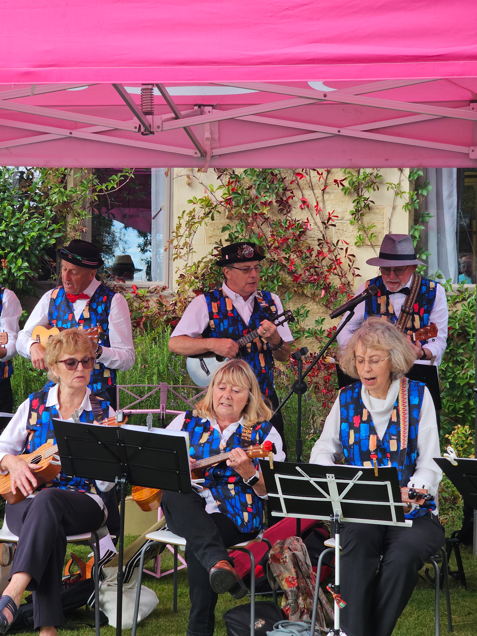 St-Luke's-Summer-Fayre-2025-820cb48479-f428-403c-a9b5-07ae4697d6ca.jpg