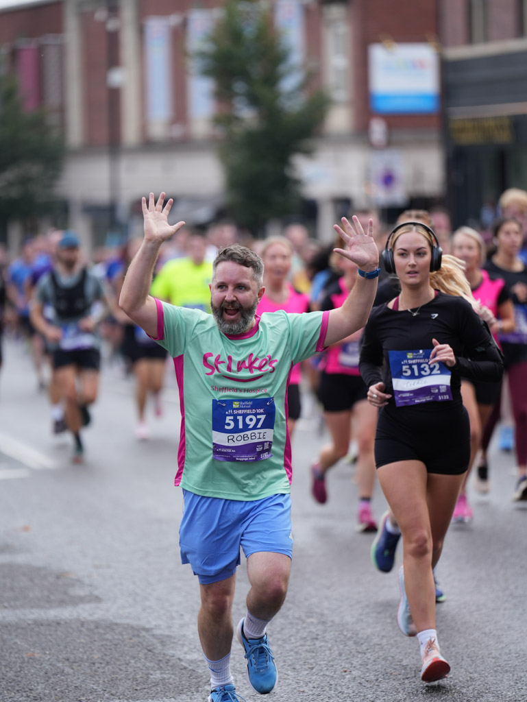 St-Luke's-Sheffield-10K-2025-Resized-282116d8946-2f87-4770-93a2-4082388fe7b8.jpg