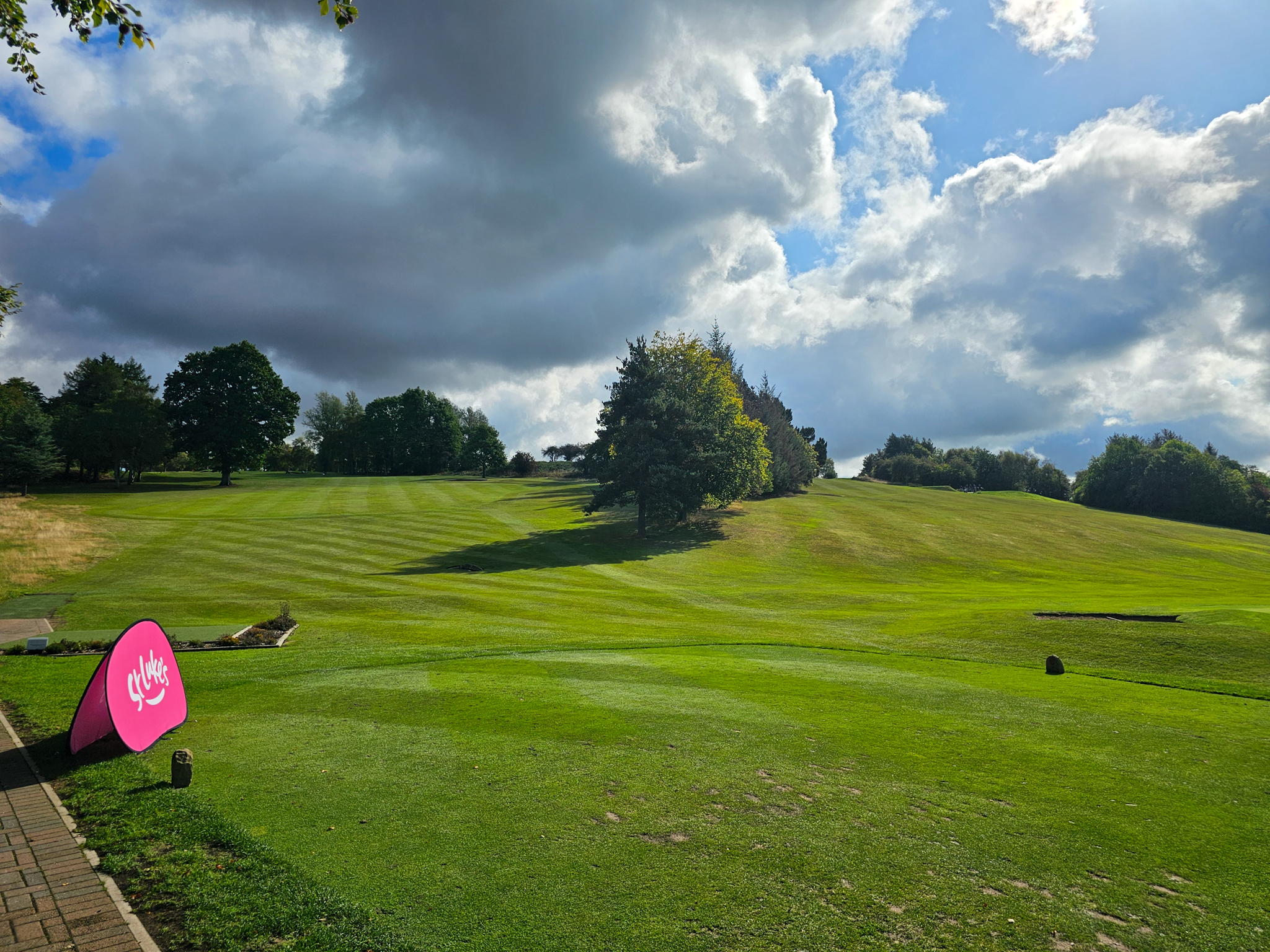 St-Luke's-Golf-Day-2025-Resized-1071853869a-73c7-4402-97e6-5eba457c39a6.jpg