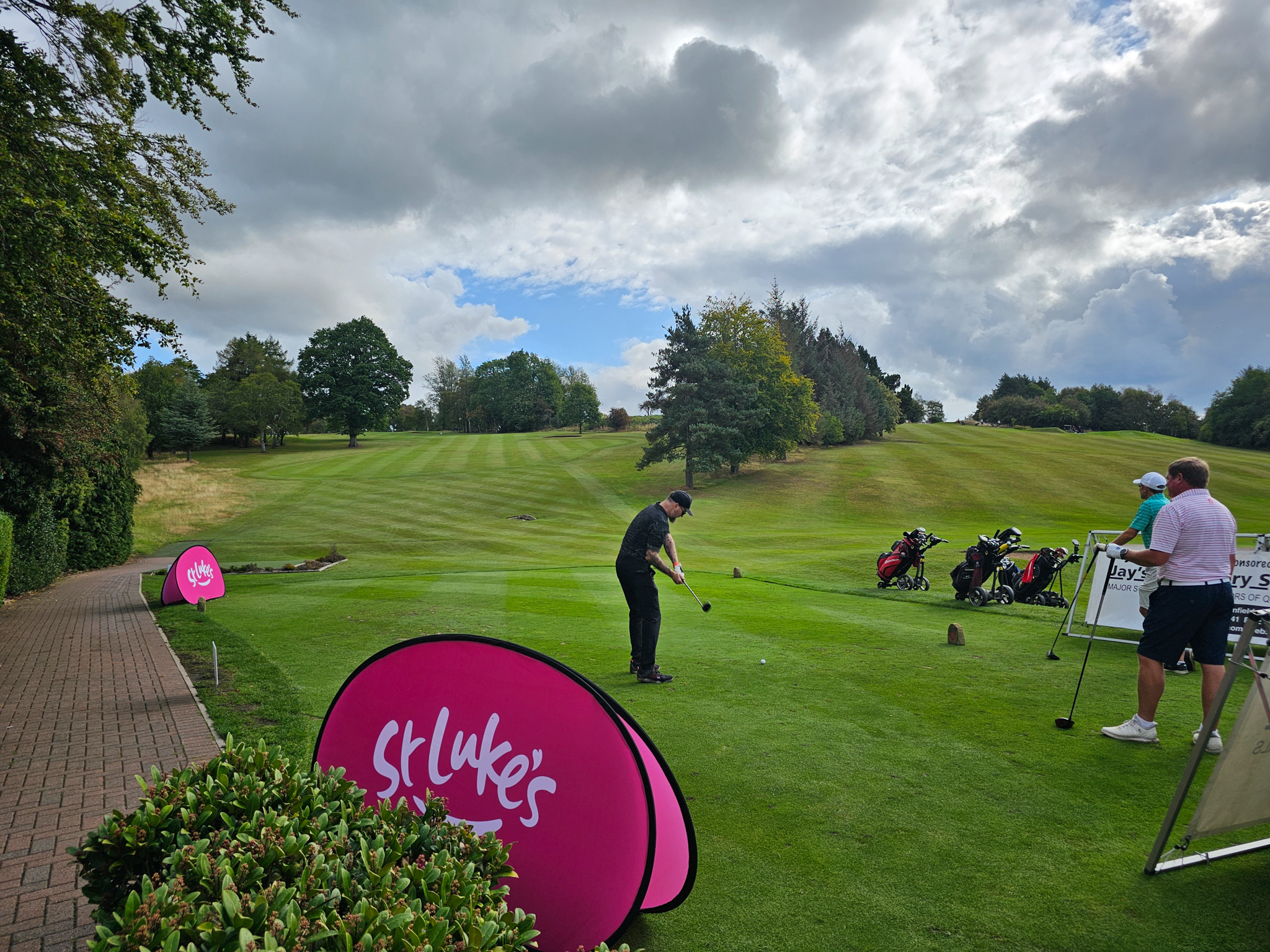 St-Luke's-Golf-Day-2025-Resized-13130688dd2-707f-4aee-9c45-c3175c786cfe.jpg