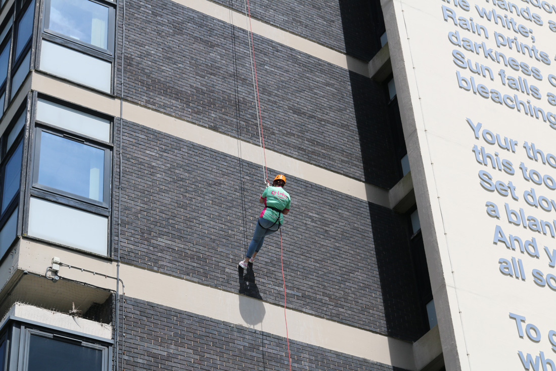 Abseil-Challenge-2024017.jpg