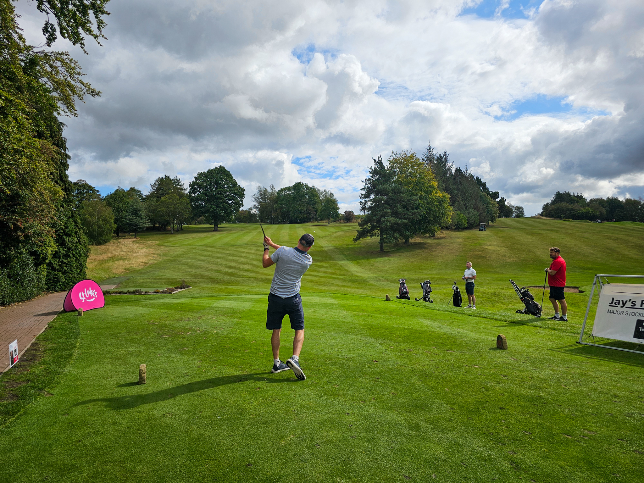 St-Luke's-Golf-Day-2025-Resized-1359994dcc1-97b9-4fba-8b95-8092e6a98c17.jpg