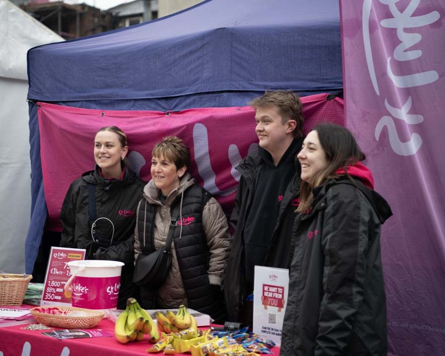 St-Lukes-Sheffield-Half-Marathon-2025-Louise-Resized-2-(1)77bc07ad-ae80-4162-acd8-b4bd51bf3326.jpg
