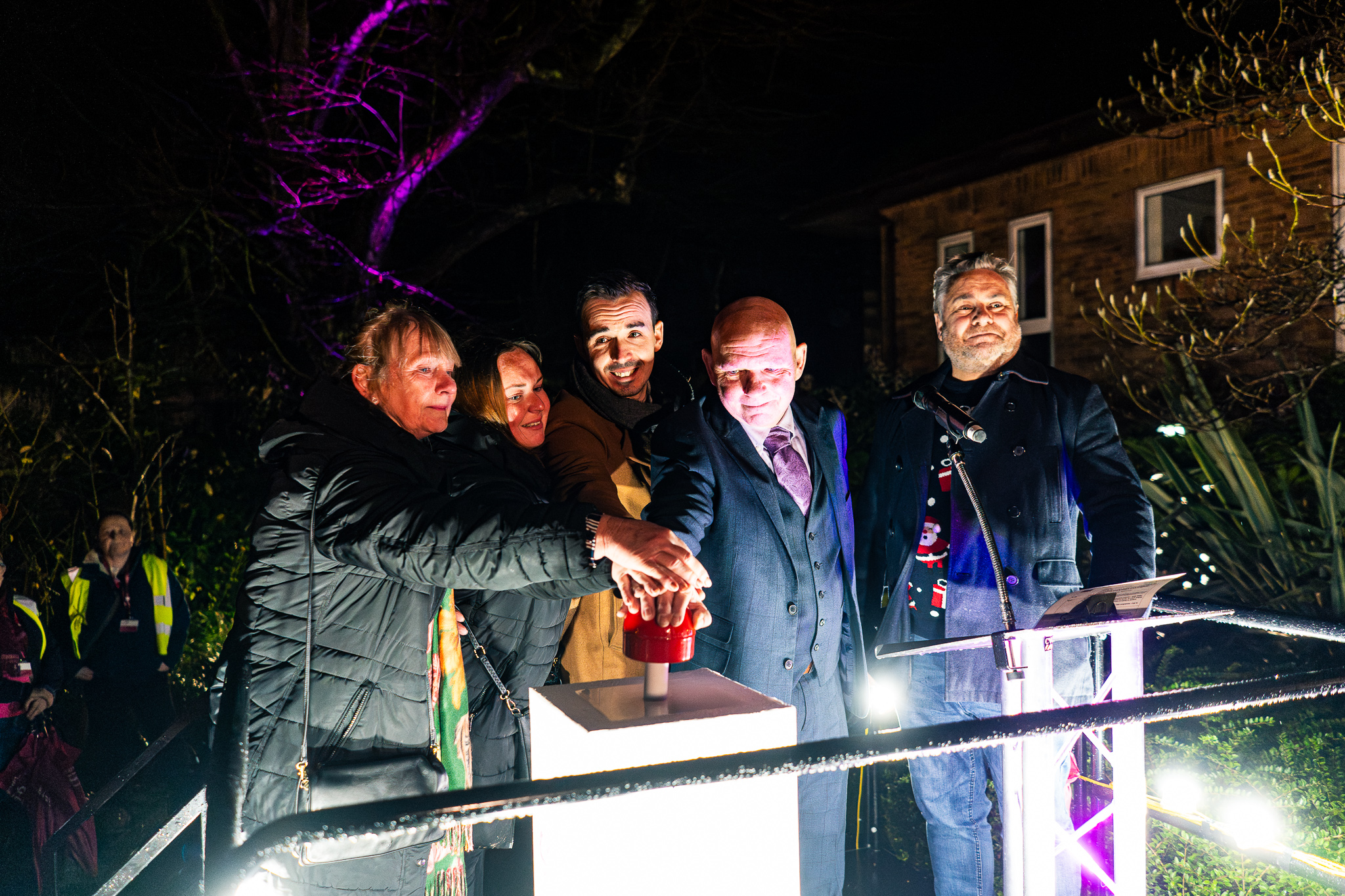 20251207---St-Lukes---Festival-of-Light_LOW_RES-1896b29011a-be78-4ad5-8e6d-41cead6913cf.jpg