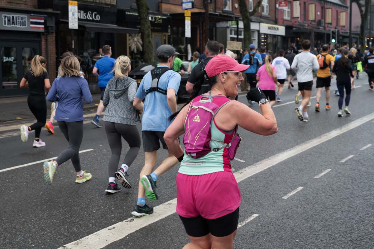 St-Lukes-Sheffield-Half-Marathon-2025-Ellie-(16)9c9588ee-e07a-4221-aca7-d17b98cf8e83.jpg