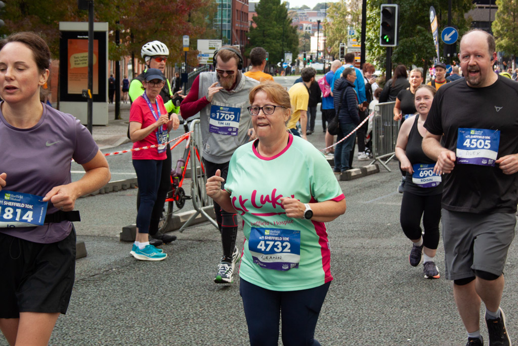 St-Luke's-Sheffield-10K-2025-Resized-098e1043ae8-d812-4f4e-b1d2-1b45c1bb6cd0.jpg