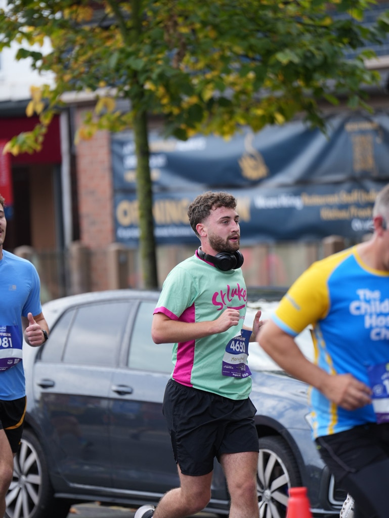 St-Luke's-Sheffield-10K-2025-Resized-271ba763fcd-b1e4-489f-ae3c-cd285cc77b8b.jpg