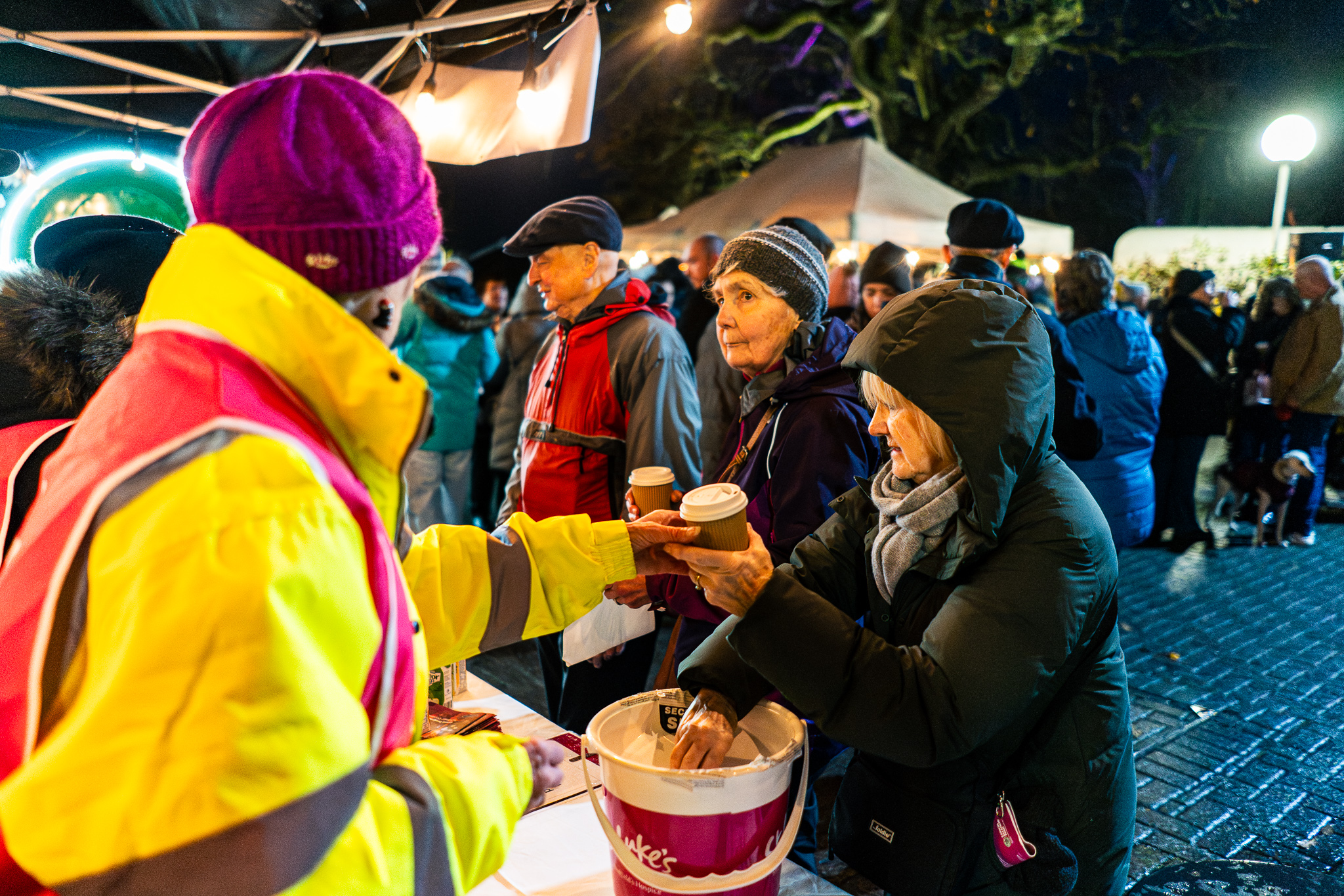 20251207---St-Lukes---Festival-of-Light_LOW_RES-127a7a57738-aec5-40e2-bbab-3bbf5403ed65.jpg