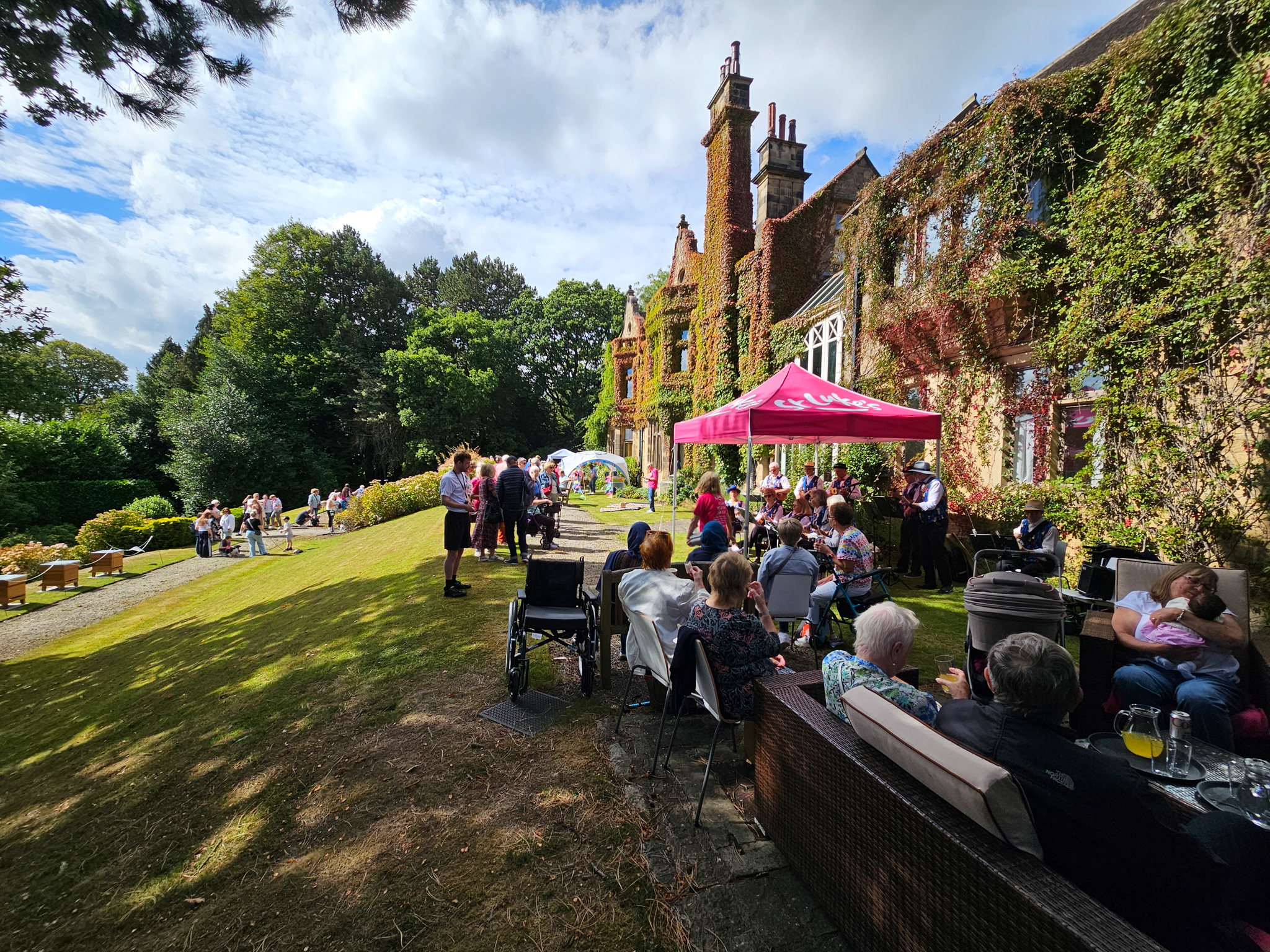 St-Luke's-Summer-Fayre-2025-275363aad6-78d0-414c-bc50-2023c632fd0f.jpg