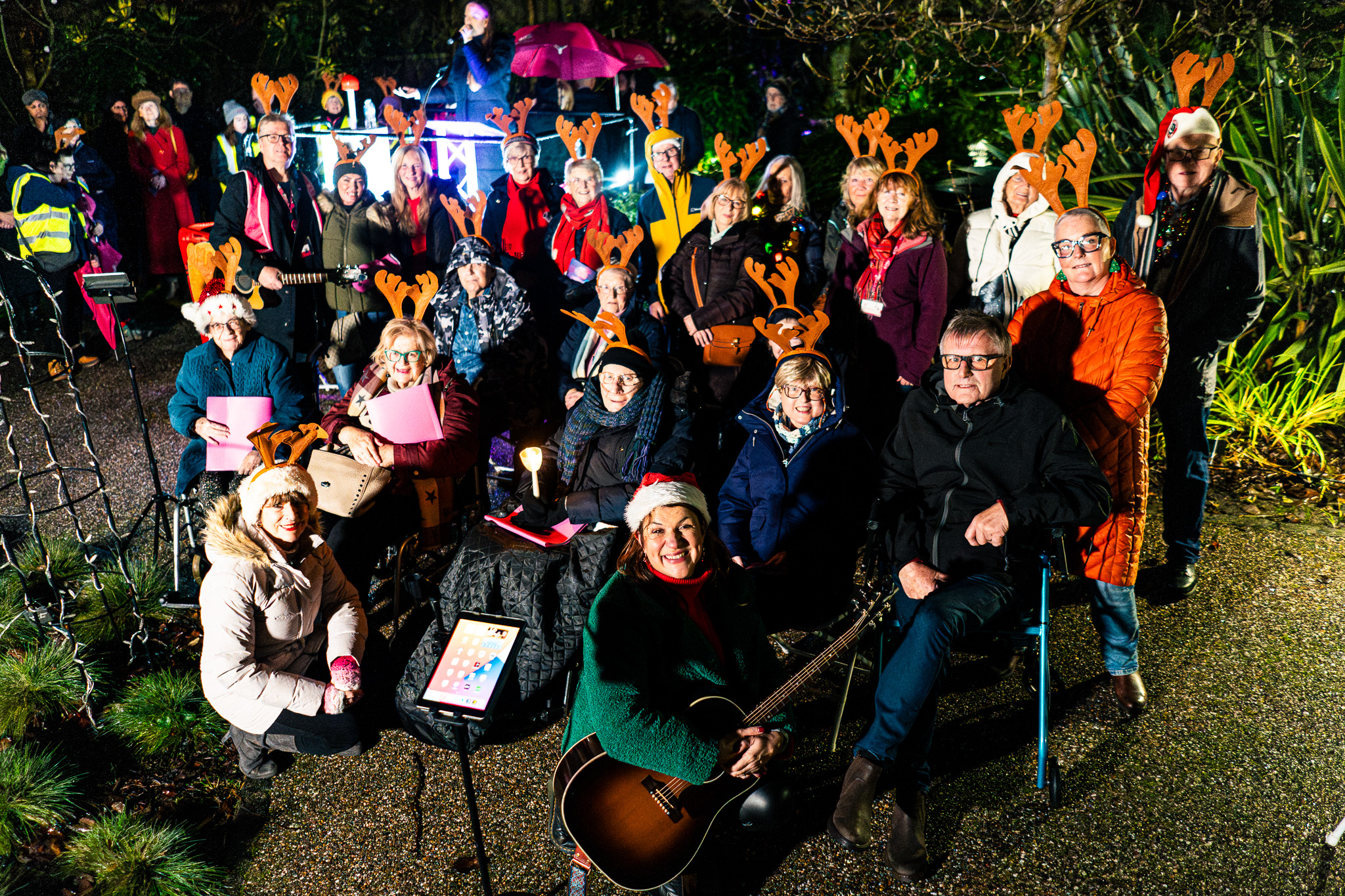 20251207---St-Lukes---Festival-of-Light_LOW_RES-15156c9761c-7174-4945-93aa-305ebede6f80.jpg