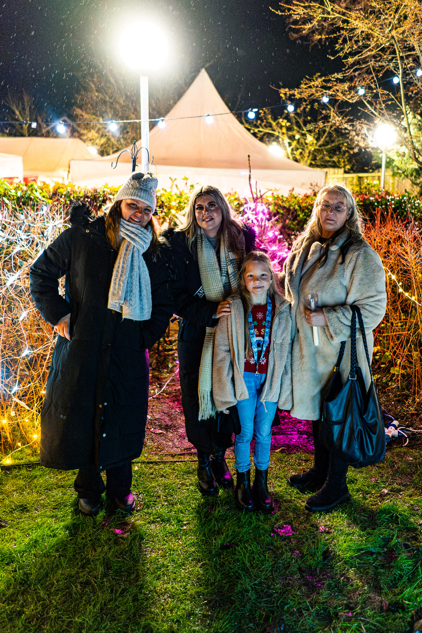 20251207---St-Lukes---Festival-of-Light_LOW_RES-222099fc453-0eb1-45fd-83e6-6f0ba7ee0061.jpg