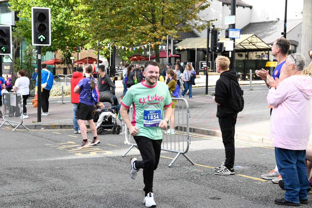 St-Luke's-Sheffield-10K-2025-Resized-0557161a65c-9c1e-484f-9a9c-3cb1bfc826f1.jpg