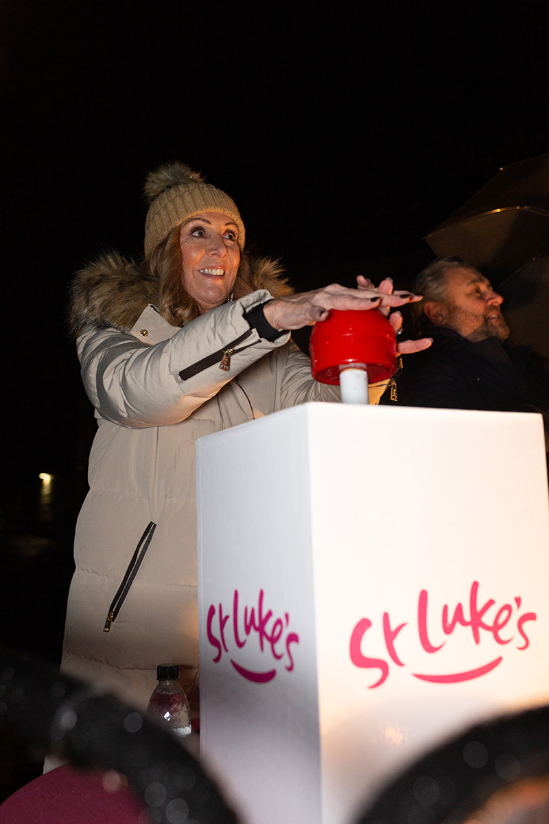 Festival-of-Light-2022075.jpg